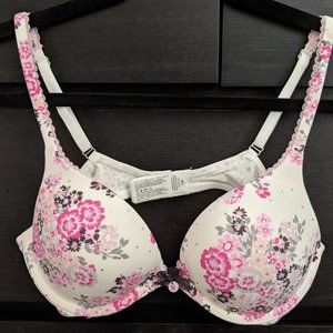 Victoria’s Secret push-up bra with flowers